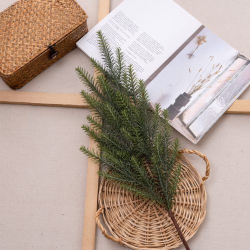 Borovicová vetva s ihličím, výška 78 cm – Zelená
