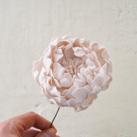 Hodvábna stonka pivónie, 26cm - Tmavobéžová