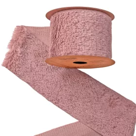   Kožušinová stuha 63mm x 2.7m - Broskyňovo ružová (rózsabarna)  