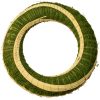 Veniec zo sena potiahnutý sisalom, ozdobený cirokom 25cm/6cm - Zelená