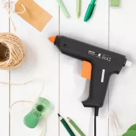   Home SMA 007 Tavná pištoľ, -25 (100) W / 230V~ / 50Hz, rýchle a presné lepenie, výklopný stolový stojan, obsahuje 2 darčekové tavné tyčinky