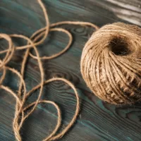 Jutové šnúry