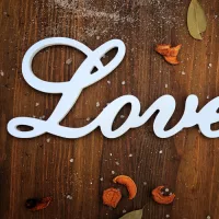 Nápisy, tabule, figúrky